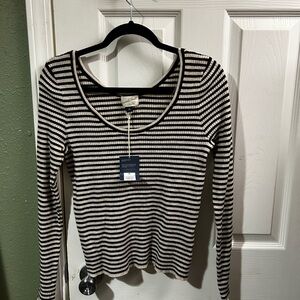 🍂Universal Thread Striped Long Sleeve Tee